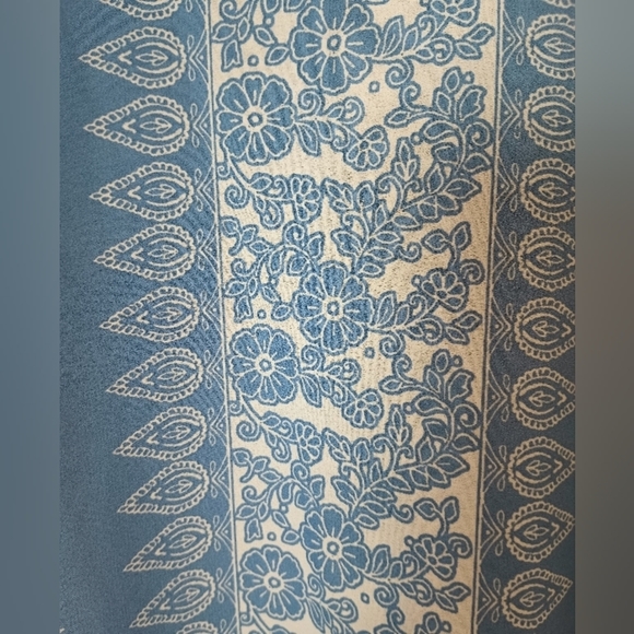 Luxology Blue and White Cold Shoulder Long Sleeve Lined Dress Size 8 - Picture 9 of 14